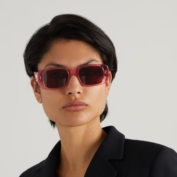 🚫 SOLD on Mercari: DIOR Wildior rectangular-frame sunglasses - Picture 14 of 15